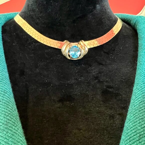 FINE JEWELRY!  Stunning Gold and Blue Topaz Omega Slide Charm Pendant - Picture 4 of 4